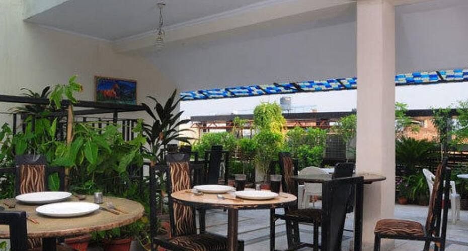Hotel Prince Polonia, New Delhi 2